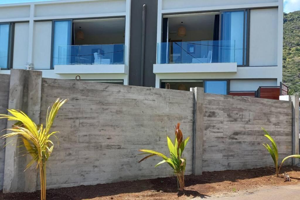 Bois Mapou Self Catering Apartments Unit 203 Riviere Noire Exterior photo